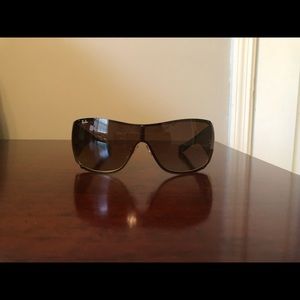 Women's Ray Ban sunglasses RB 3361